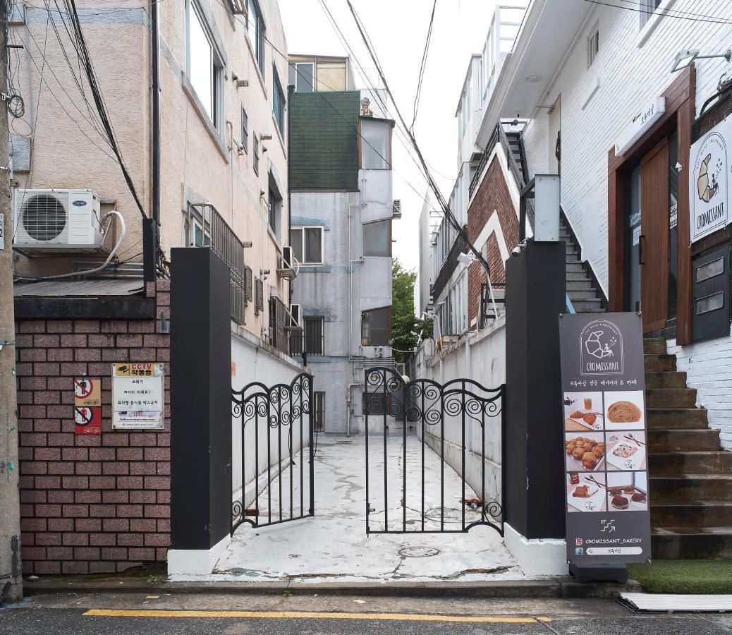 Jinsim House In Hongdea Apartment Seoul Exterior photo