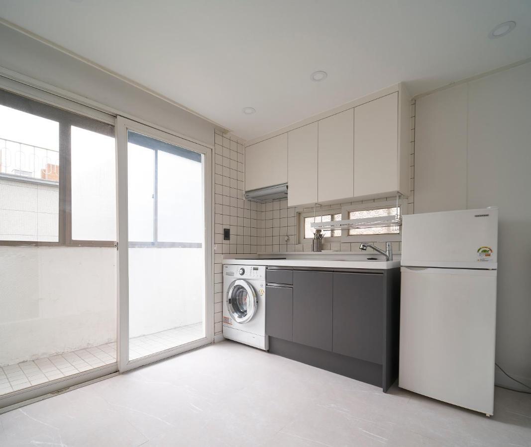 Jinsim House In Hongdea Apartment Seoul Exterior photo